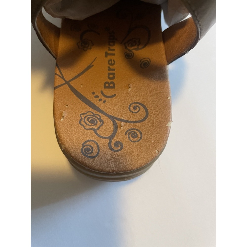Bare Traps Jordy 7 Wide Adjustable Strap Leather Sandal -bronze -NIB - READ - Picture 4 of 7